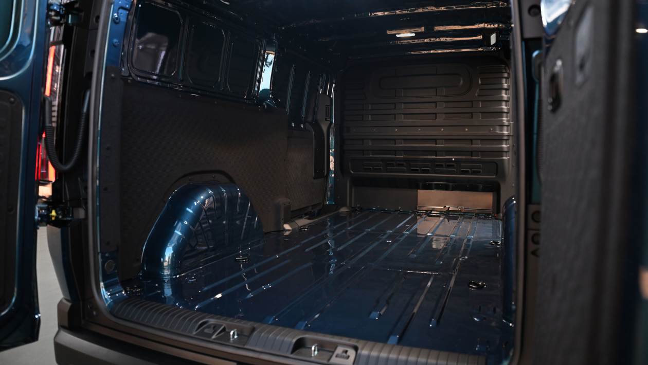 Kia PV7 Cargo cargo bay view