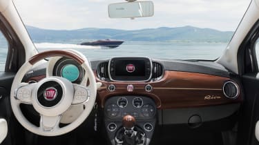 Weird car special editions - Fiat 500 Riva interior