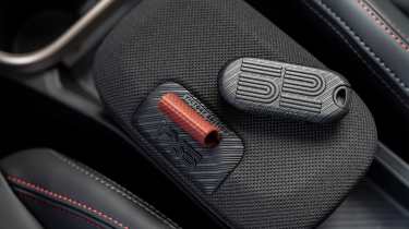 MINI 1965 Victory Edition - key and centre console