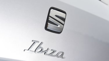 SEAT Ibiza - badge
