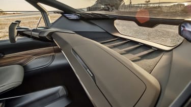 Audi AI:TRAIL concept - cabin