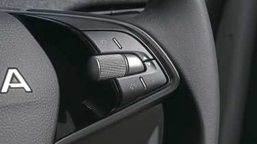 Toyota C-HR+ - steering wheel controls