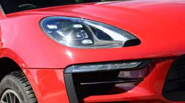 Porsche Macan GTS - headlight