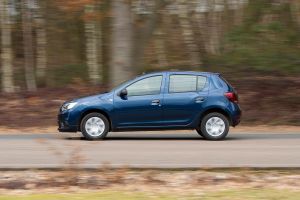 Dacia Sandero facelift - side