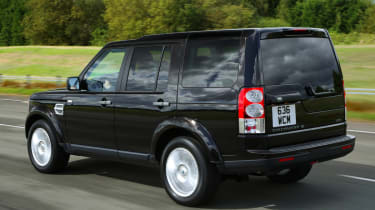 2013 Land Rover Discovery 4 rear action