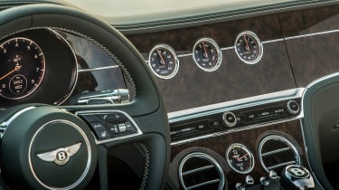 Bentley Continental GT Convertible - clocks