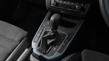 SEAT Arona - transmission