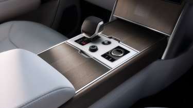 Range Rover Electric centre console
