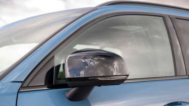 Volvo XC40 - door mirror