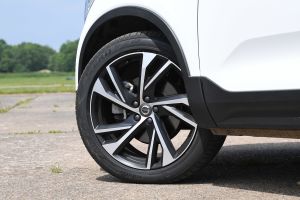 Volvo XC40 - wheel