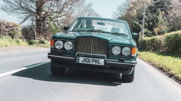Bentley Turbo R - front action