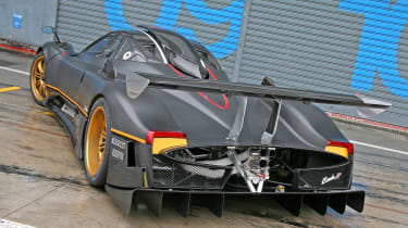 Zonda R