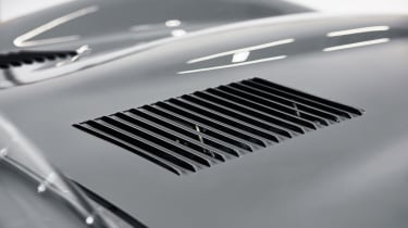 Jaguar D-Type continuation bonnet vents