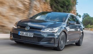 Volkswagen Golf GTD 2017 facelift - front tracking 2