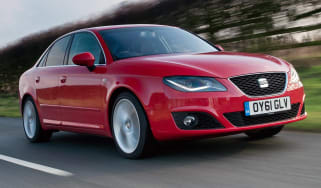 SEAT Exeo front tracking