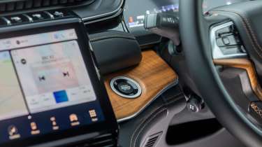 Jeep Grand Cherokee 4xe - interior detail