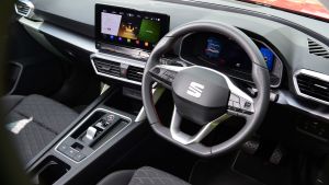 SEAT Leon e-Hybrid long termer - first report dash