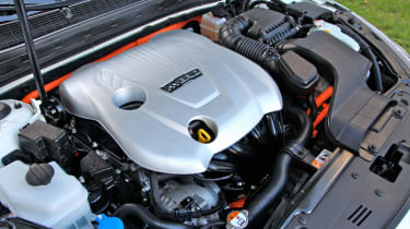 Kia Optima Hybrid engine