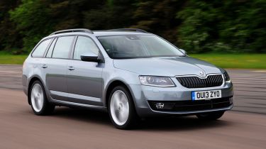 Skoda Octavia Estate 1.6 TDI front action