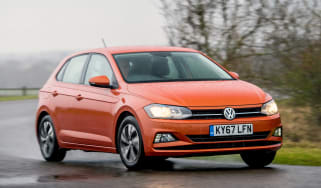 Volkswagen Polo 1.0 MPI - front cornering