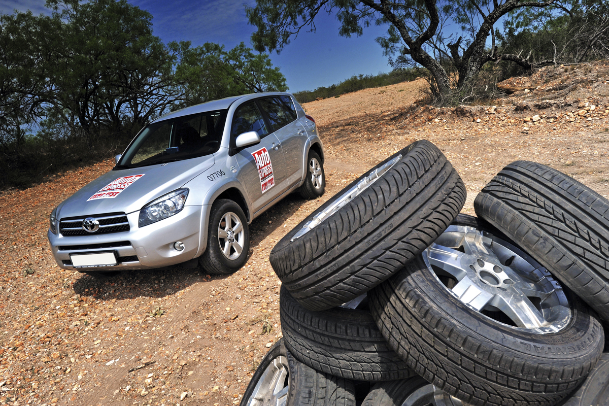 SUV tyre test Auto Express