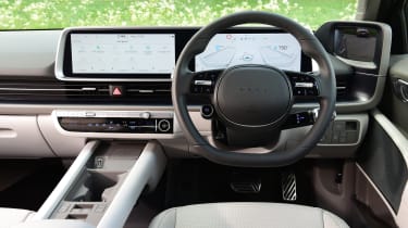 Hyundai Ioniq 6 - interior