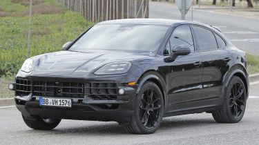 Porsche Cayenne Coupe Facelift spies - front 3/4