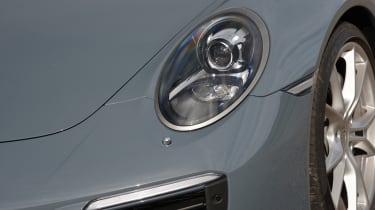 Porsche 911 Carrera 2015 headlight