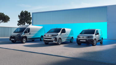 Facelifted Peugeot Electric vans - header