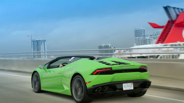 Lamborghini Huracan LP 610-4 Spyder - rear