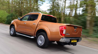 Nissan Navara long-term - rear tracking