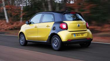 Smart ForFour - rear tracking