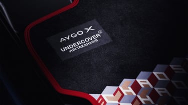 Toyota Aygo X Undercover - mat