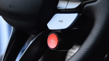 Hyundai i20 N - N button