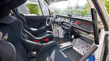 Skoda 130 RS - interior