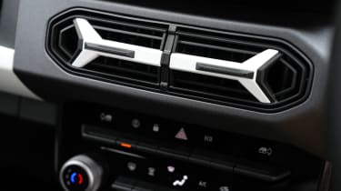 Dacia Spring Cargo - vents