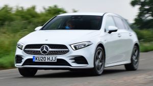 Mercedes%20E-Class%20hybrid%20NCA%202020-5.jpg