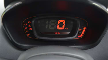 Renault Kwid - interior dials