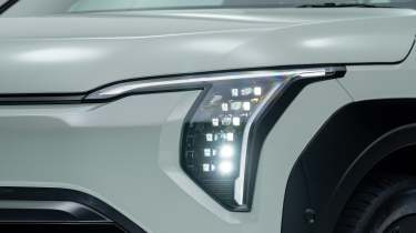 Kia EV3 - front light