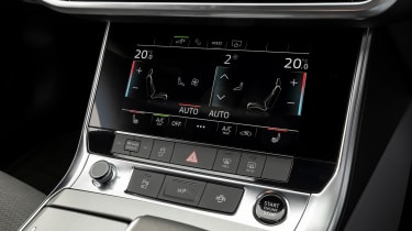 Audi A6 Avant - climate control screen