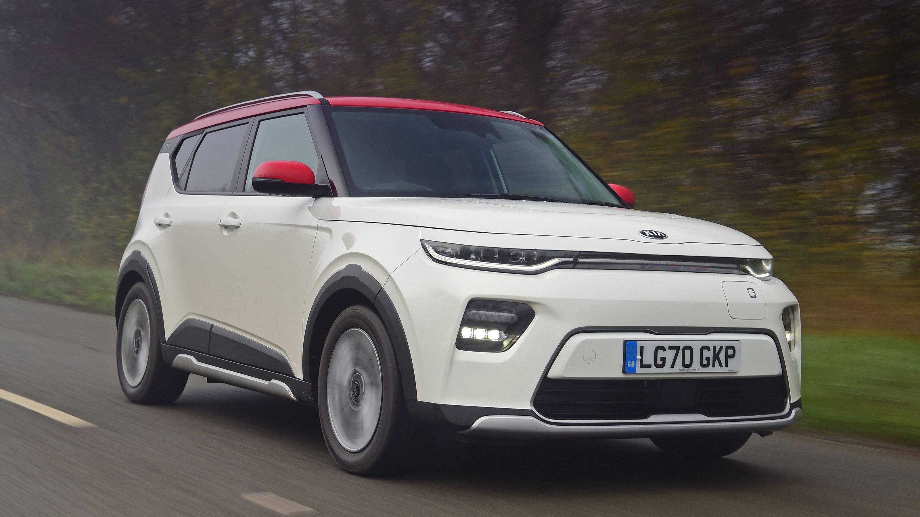 Kia Soul EV review | Auto Express