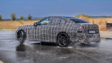 New BMW 3 Series petrol - rear drifting
