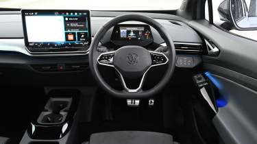 Volkswagen ID.5 Pro Black Edition - dash