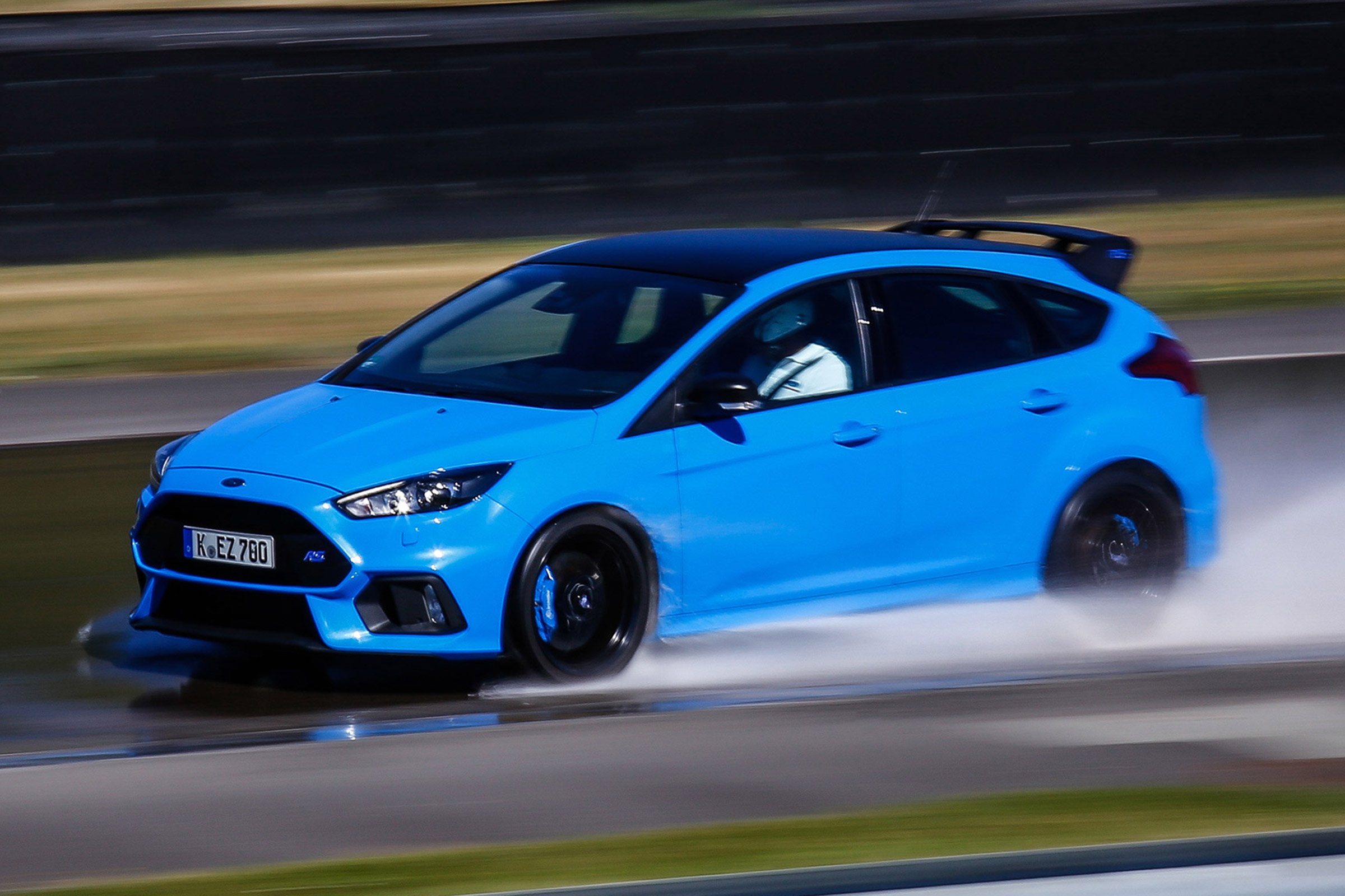 New Ford Focus RS Edition 2017 review Auto Express