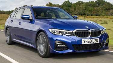  BMW 3 Series Touring 2019 - front 3/4