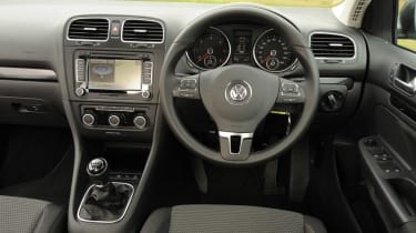 Volkswagen Golf Estate interior