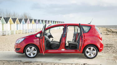 Vauxhall Meriva 2014 facelift - doors open