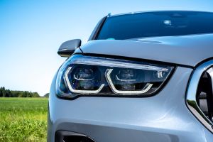 BMW X1 review - headlight