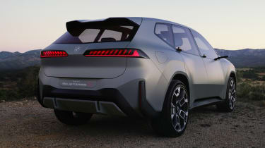 BMW Vision Neue Klasse X concept - rear