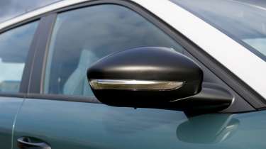 Vauxhall Frontera Hybrid - wing mirror